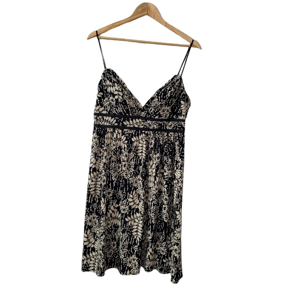 Empire Fit & Flare Sweetheart Neck Support Dress
